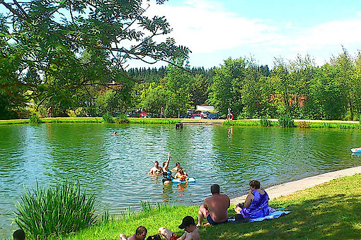 Naturbadesee in Jandelsbrunn Bayern